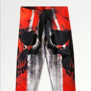 Women's small/medium skull leggings
